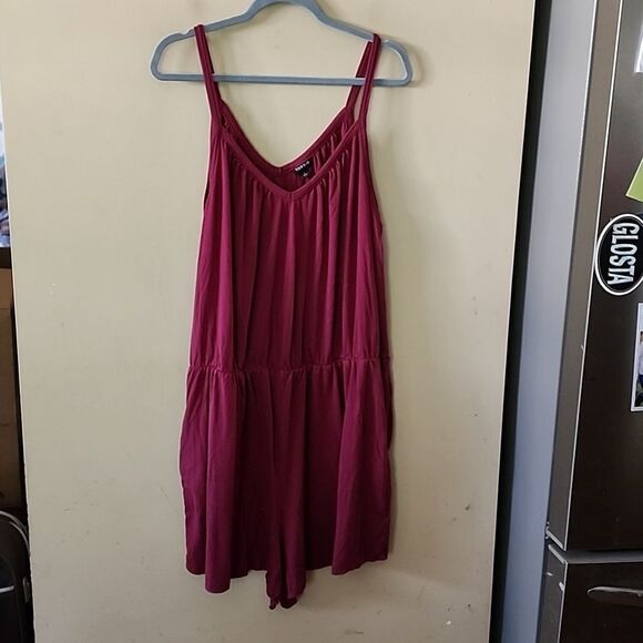 torrid Pants - Super cute Torrid shorts romper size 2